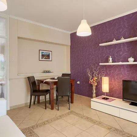 Klimatisierte In Spadici Mit Parkplatz Apartment *